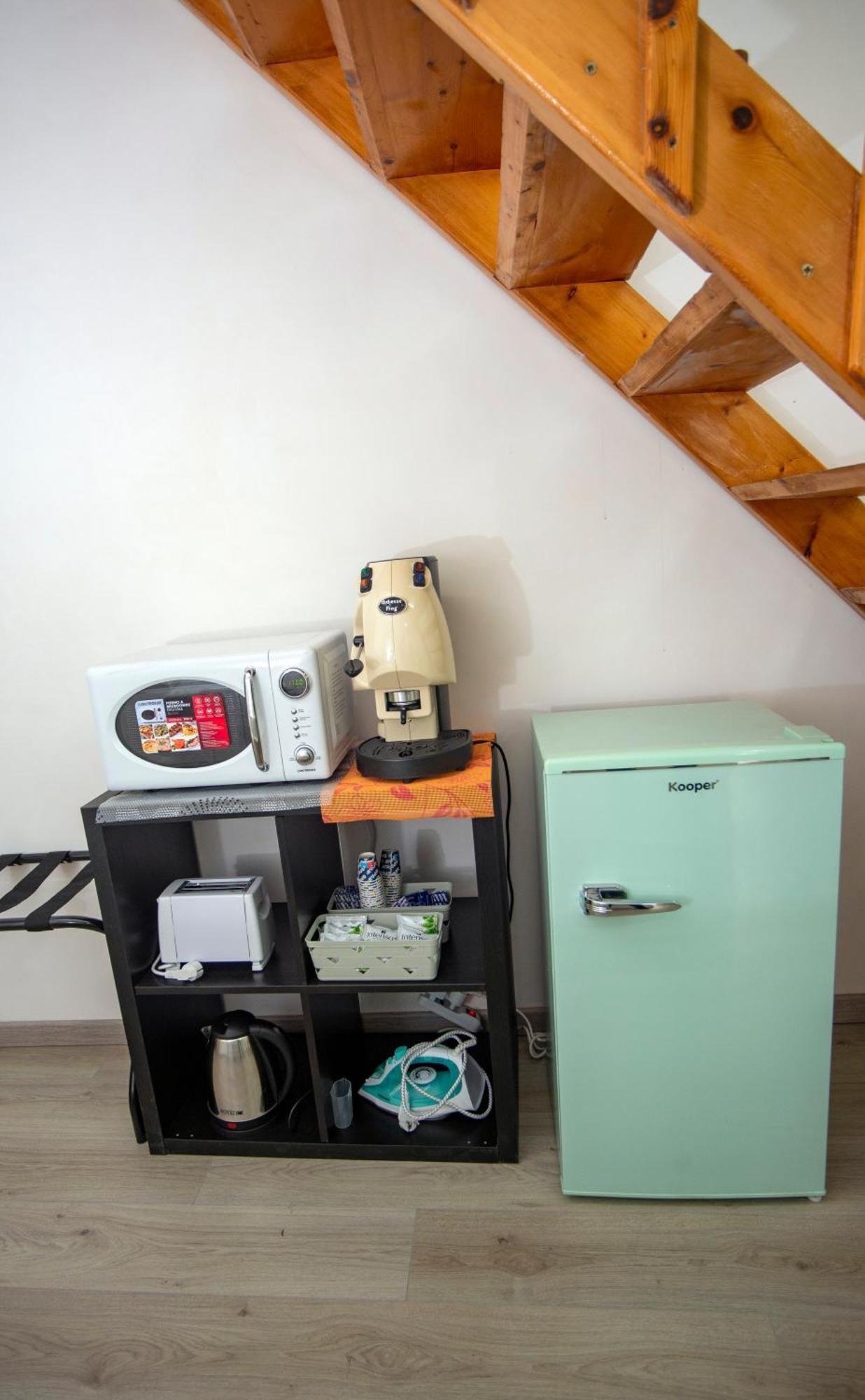 Na City Rooms Naples Luaran gambar